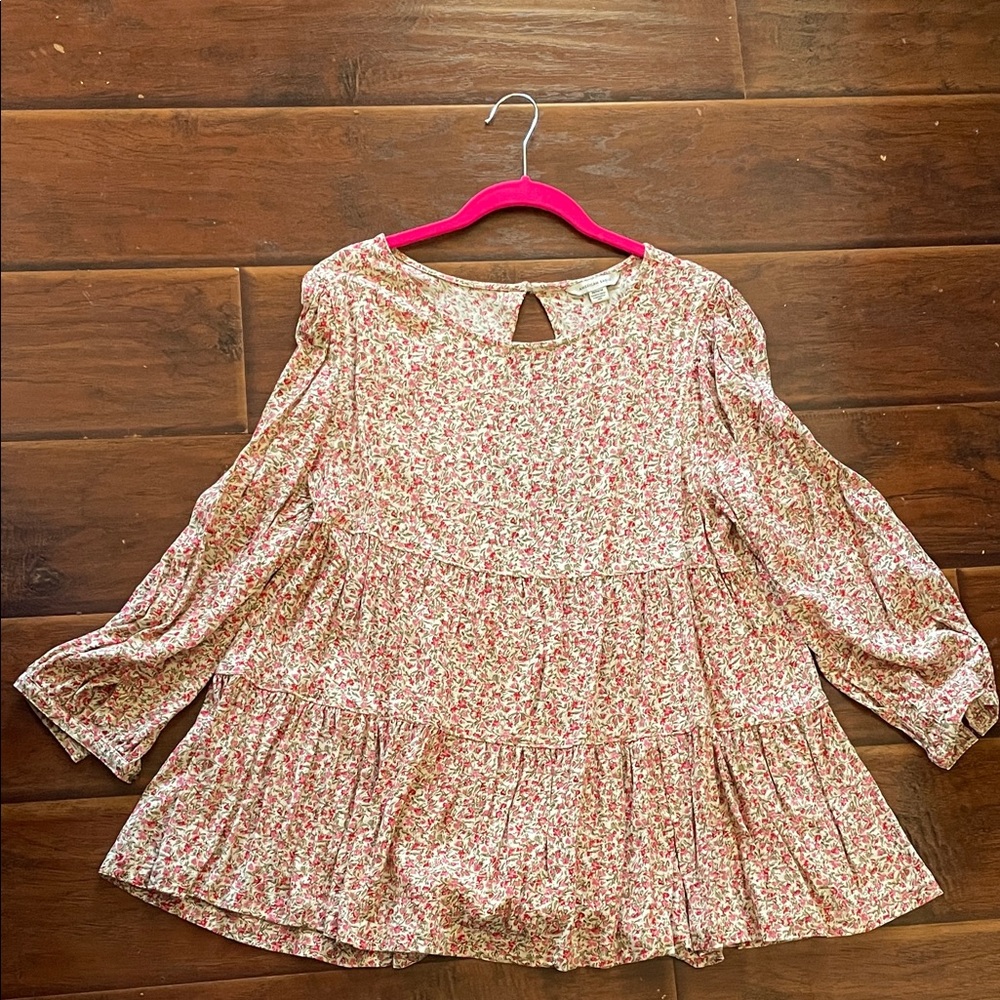 American Eagle Outfitters Pink Floral Top